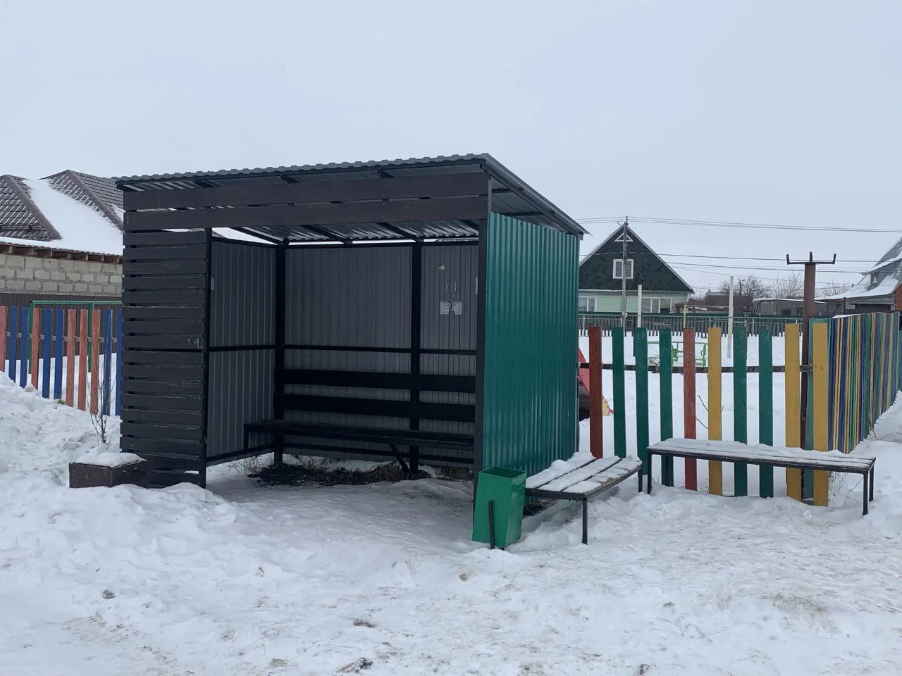 Остановка общественного транспорта, которую просят оставить жители. Фото местных жителей для Урал56.Ру 