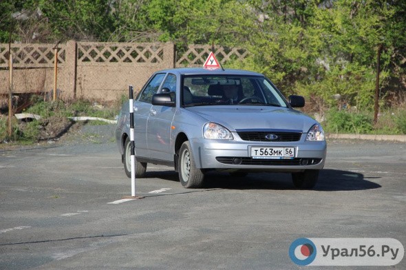 Слепой житель Медногорска получил водительские права. Комментарий полиции