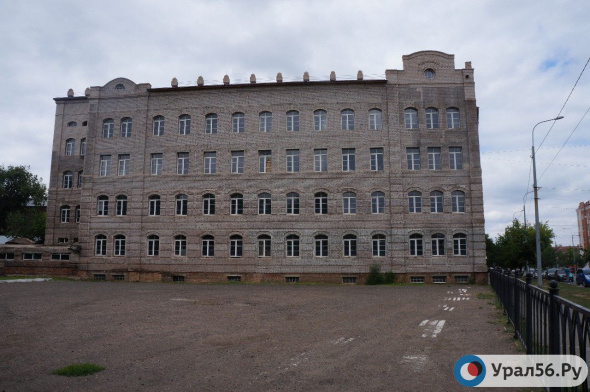 Министерство строительства переедет из Дома Советов в здание, которое строилось для психиатрической больницы в Оренбурге