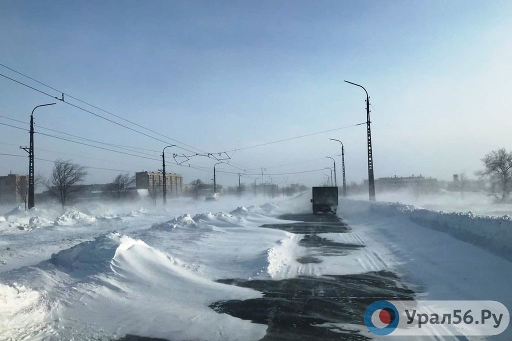 Дорогу заметает в считанные часы. Орск, ОЗТП, 24.02.2021