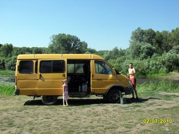 Мусорные берега 05.jpg