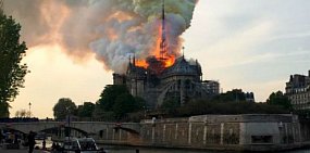 Оренбуржцы видели собор Парижской Богоматери за полчаса до пожара