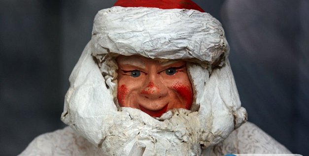 Назад в СССР: Найдите любимую елочную игрушку своего детства на фото! 