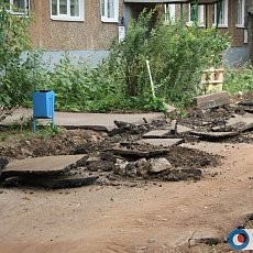 Реконструкция двора в переулке Ярославском