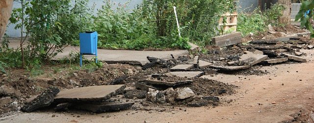 Реконструкция двора в переулке Ярославском