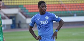 ФК «Оренбург» показал первого новичка – нападающего из Ганы Джоэля Фамейе