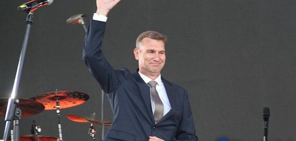 Денис Меньшиков