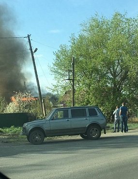 В Новотроицке произошел крупный пожар в частном секторе