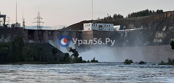 Через несколько дней сброс с Ириклы увеличат до 60 кубометров в секунду