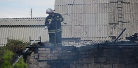 В Орске в пос. Москва произошел пожар