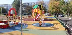 Детская площадка. Фото из архива