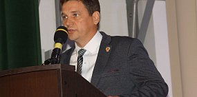 «Прошу оказать содействие в приобретении спецтехники». Орский депутат, вышедший из «Единой России», обратился к Путину 