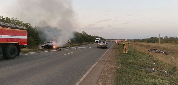 В Оренбургской области в тройном ДТП с трактором погибли мужчина и девушка-подросток