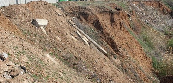 Стала известна судьба опасного берега в поселке Экспериментальный