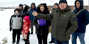 Инициативная группа на встрече с корреспондентом. Фото ГТРК «Оренбург»