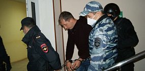 «Он тоже был бы не против ее убить»: Мужчина, подозреваемый в убийстве трех студенток в Гае, изнасиловал ранее еще одну женщину