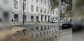 В центре Оренбурга на отремонтированной дороге пешеходный переход превратился в вечную лужу