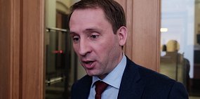 Министр природных ресурсов и экологии РФ Александр Козлов. Стопкадр из видео