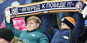 Сегодня ХК «Южный Урал» на своем льду сыграет с командой «Сокол» (Красноярск)