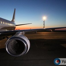 Пассажиров в самолетах теперь будут рассаживать в шахматном порядке. Встать можно будет только в туалет