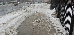 На уборку снега в Оренбурге выделено 700 тысяч рублей из резервного фонда