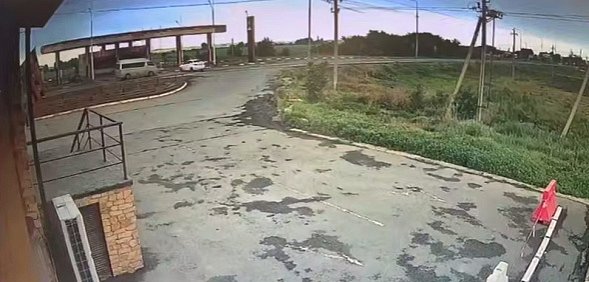 На трассе Оренбург – Орск столкнулись Hyundai и микроавтобус Toyota. Погибла пожилая пассажирка