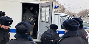 Сторонники Навального в Оренбурге и Орске заявили о митингах 21 апреля. МВД призвало воздержаться от участия в незаконных акциях