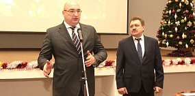  Металлурги Уральской Стали подвели итоги года и наградили лучших сотрудников