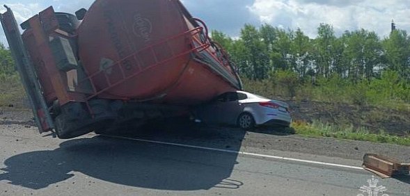 На месте ДТП. Источник: МЧС России по Оренбургской области