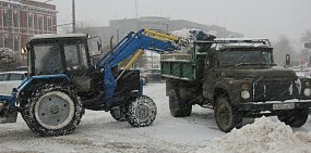 За сутки из Оренбурга вывезли более 7 тысяч кубометров снега