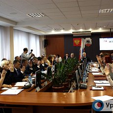 В Орске депутата попросили не устраивать на заседаниях митинги