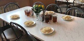 В Оренбурге родителей учеников, не питающихся в школьных столовых, пугают постановкой на учет в полиции