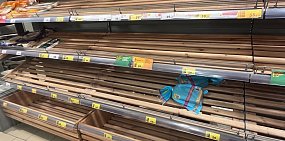 В Орске полки в магазинах пустеют, а маркетплейсы задерживают доставку