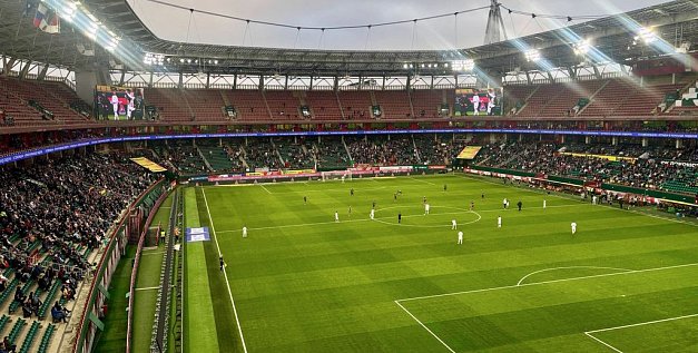 Удаление, пенальти, отменный гол и 9 добавленных минут: ФК «Оренбург» уступил в Москве ФК «Локомотив» — 1:0