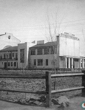 «Важнейшее из искусств»: как работали кинотеатры довоенного Орска 