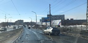 Подрядчику, который не вышел на работы в прошлом году, вновь доверили ямочный ремонт дорог Орска