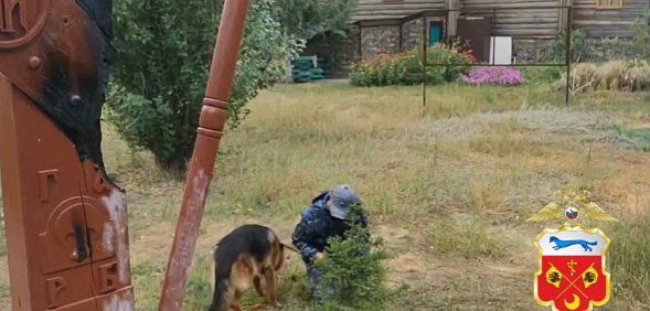 «Он установлен неправильно»: В Оренбургской области женщина подожгла крест у храма