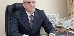  С экс-главврача оренбургского противотуберкулезного диспансера взыскали почти 1,2 млн рублей взяток   