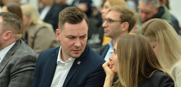 Министр архитектуры Наталья Ибрагимова не пришла на слушания по Генплану Оренбурга. В это время она принимает участие в фестивале в Москве 