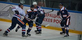 В Орске торжественно открылся турнир по хоккею на кубок губернатора Оренбургской области