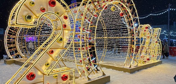 На площади имени Ленина в Оренбурге