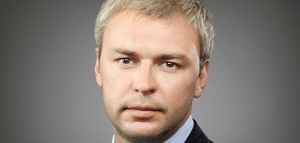 Депутата горсовета Оренбурга, обвиняемого в мошенничестве, отпустили под залог в 1,5 млн руб