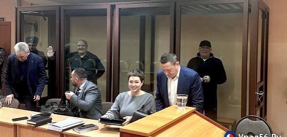 Корчагин и Саввон перед началом выступления 