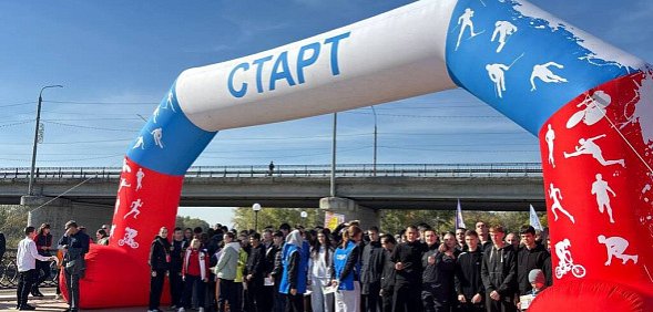 В Оренбурге около 650 человек вышли на набережную в рамках Дня ходьбы