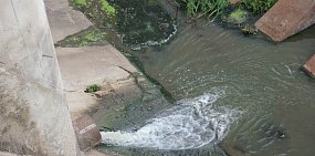 Одно из гидросооружений в Оренбургской области