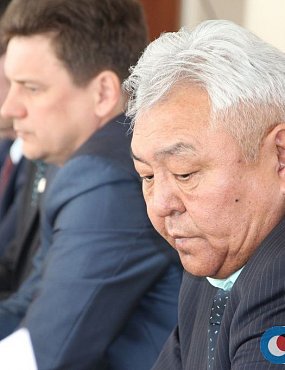 Орские депутаты будут лишать полномочий своего коллегу, осужденного за взятку