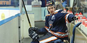 Защитник ХК «Южный Урал» Николай Жилин вернется в строй к домашним матчам