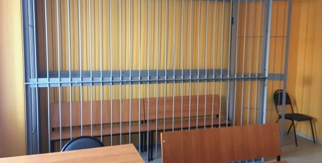 Дело дропперов: Двух девушек из Оренбургской области будут судить за предоставление мошенникам банковских карт