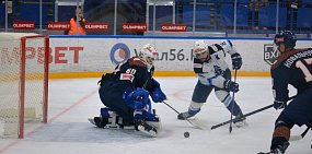 Сегодня ХК «Южный Урал» начинает очередную домашнюю серию игрой с командой «Югра»