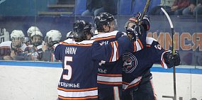 Сегодня ХК «Южный Урал» переиграл ХК «Ермак». Видеозапись игры